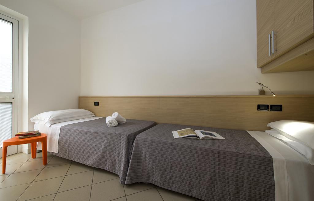 Nice Hotel Bibione Exterior foto