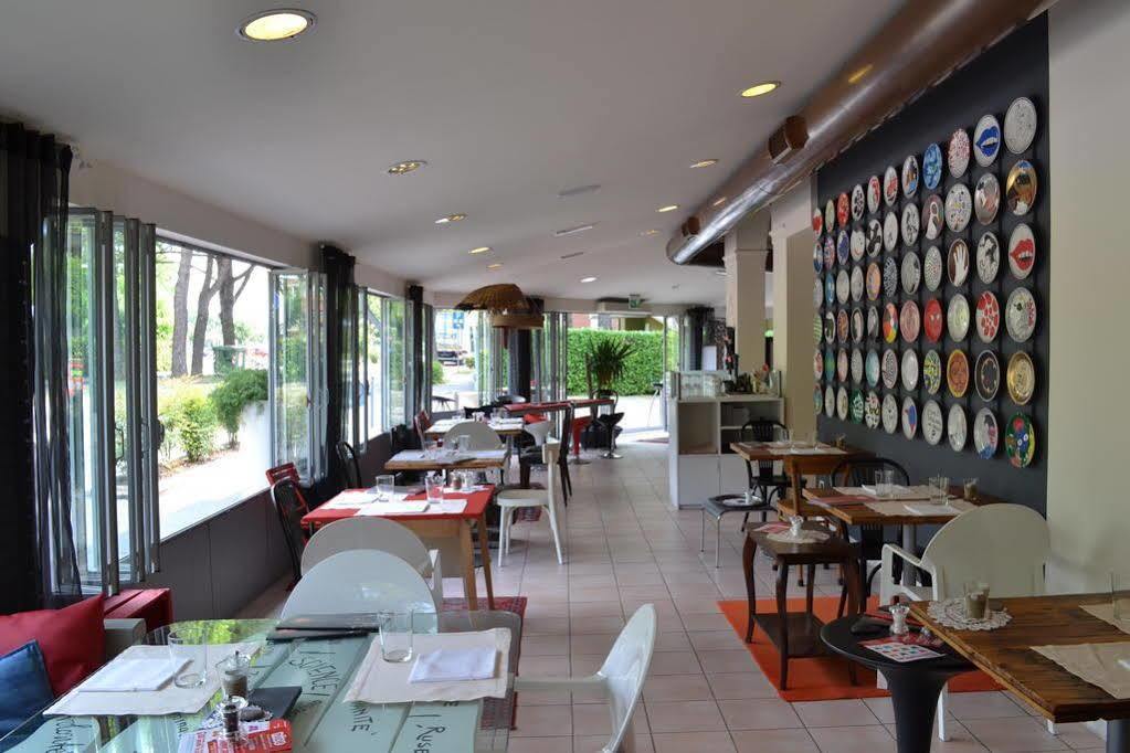 Nice Hotel Bibione Exterior foto